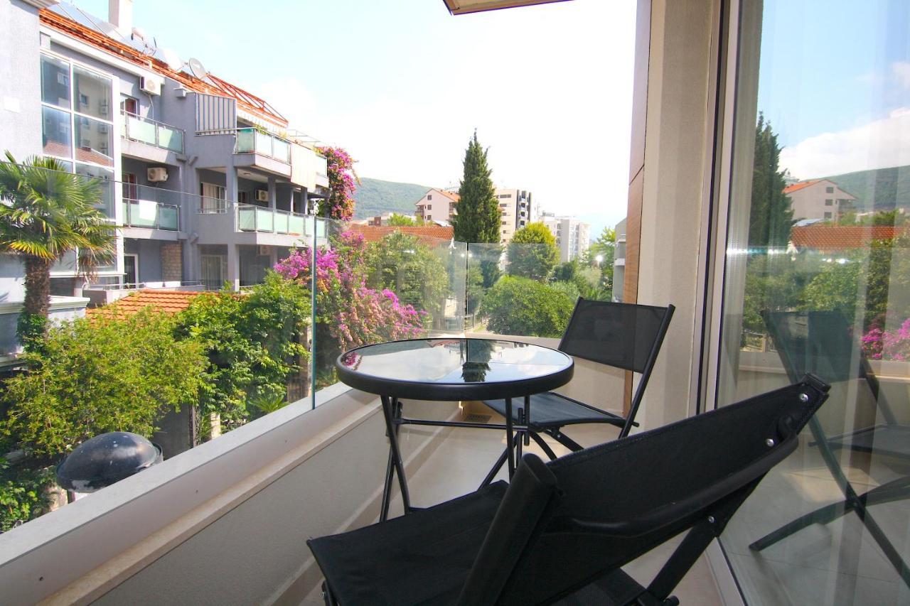Apartments Lora Zmajeva, 7 Budva Exterior foto