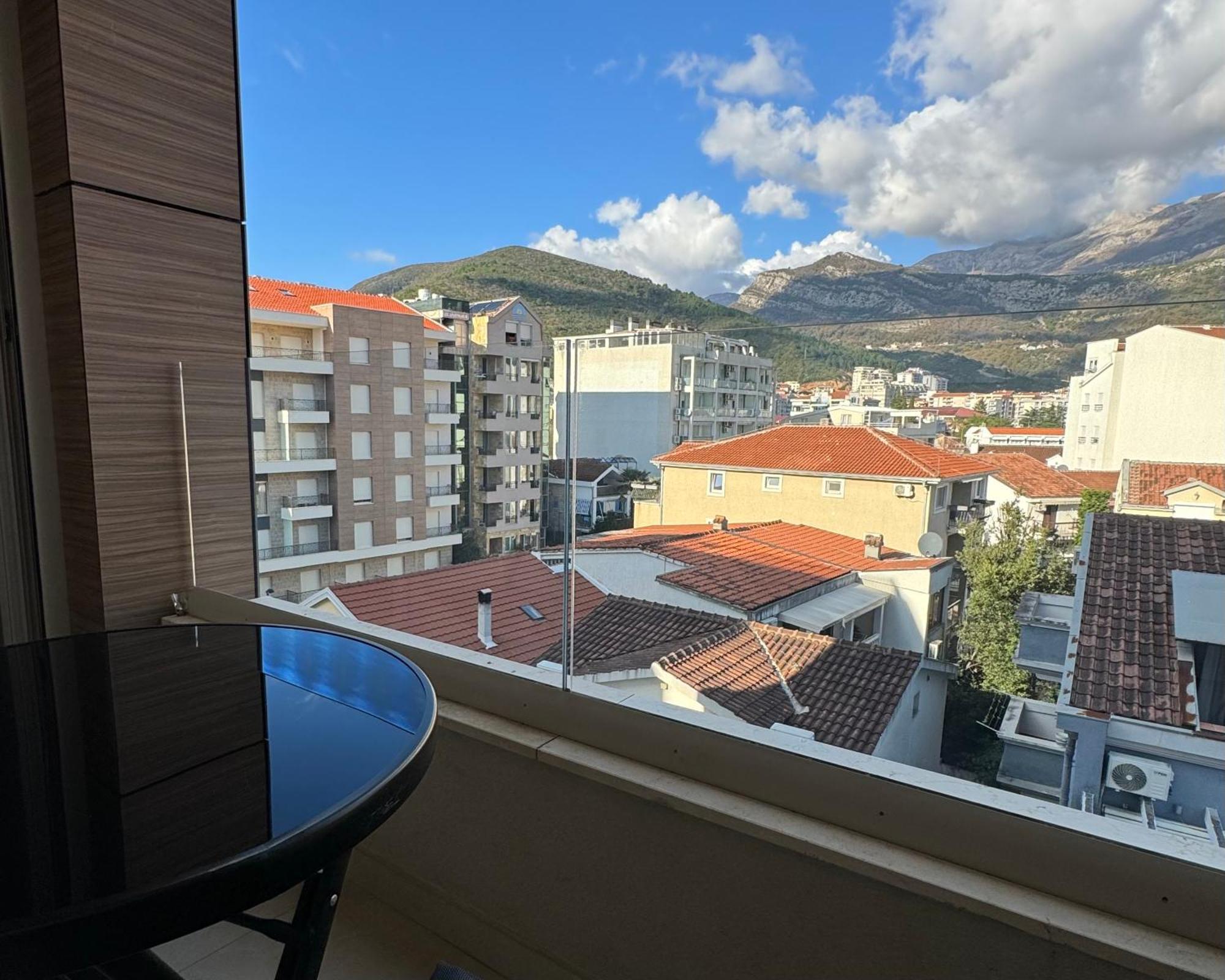 Apartments Lora Zmajeva, 7 Budva Exterior foto